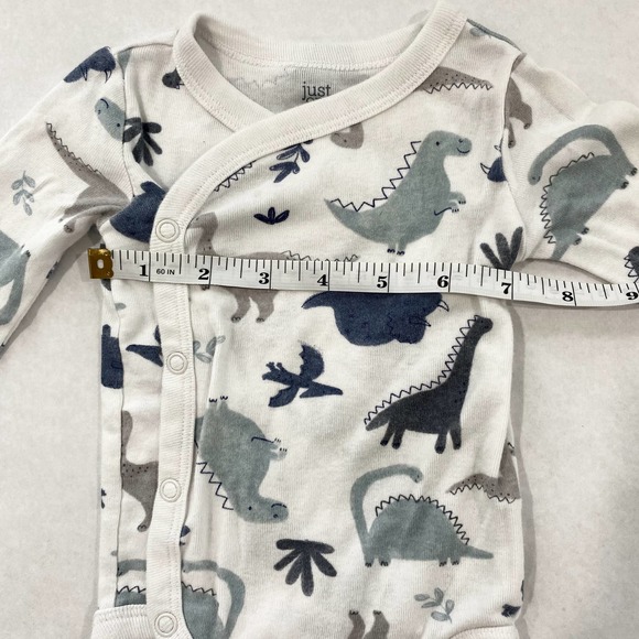 Set of Long Sleeve Onesie bodysuits by Carter's 100% Cotton - Picture 11 of 16